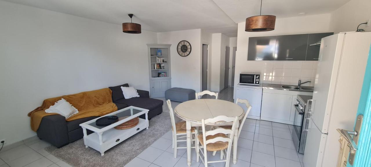 Appartement rez-de-jardin Jas des Baronnies Curnier Buitenkant foto